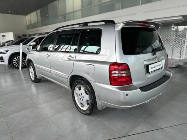 Toyota Kluger I (XU20) с пробегом 2001 года, цена 895 000 рублей, 265000 км, внедорожник, Автокод Объявления