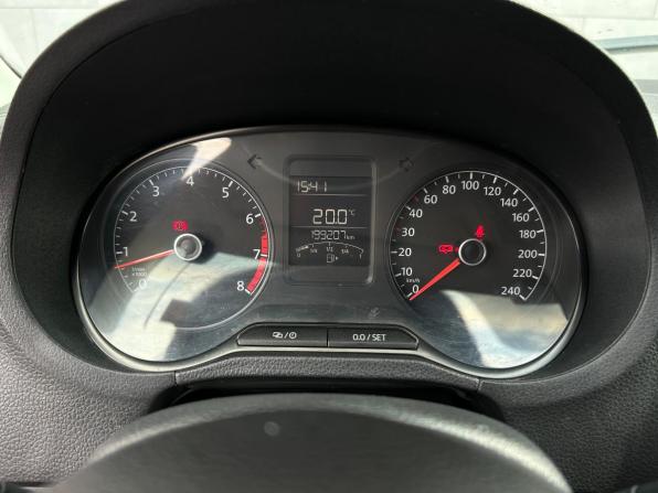 Volkswagen Polo V с пробегом 2014 года, цена 740 000 рублей, 199189 км, седан, Автокод Объявления