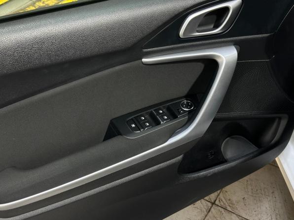 Kia Ceed III с пробегом 2019 года, цена 1 550 000 рублей, 142259 км, универсал, Автокод Объявления