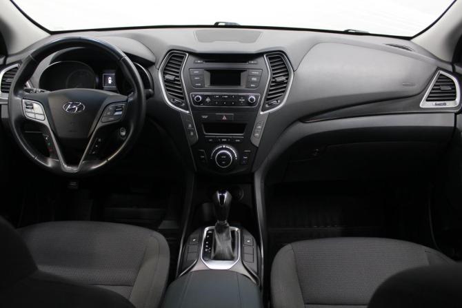 Hyundai Santa Fe III Рестайлинг с пробегом 2018 года, цена 2 419 000 рублей, 78593 км, внедорожник, Автокод Объявления