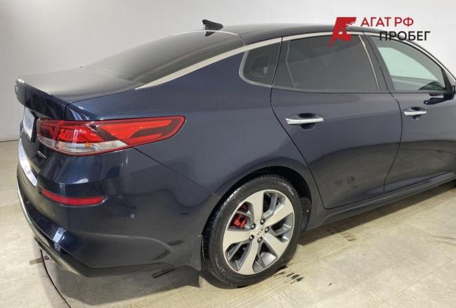 Kia Optima IV Рестайлинг с пробегом 2018 года, цена 2 080 000 рублей, 101979 км, седан, Автокод Объявления