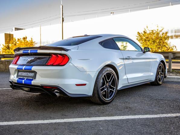 Ford Mustang VI Рестайлинг с пробегом 2019 года, цена 3 048 000 рублей, 69423 км, купе, Автокод Объявления