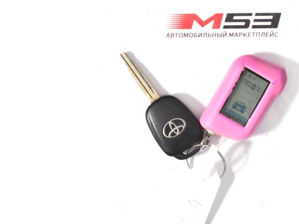 Toyota Vitz III (XP130) Рестайлинг с пробегом 2015 года, цена 719 999 рублей, 158301 км, хэтчбек, Автокод Объявления