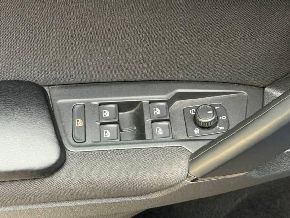 Volkswagen Tiguan II Рестайлинг с пробегом 2021 года, цена 2 639 000 рублей, 60362 км, внедорожник, Автокод Объявления