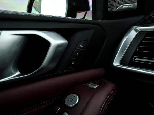 BMW X5 IV (G05/G18) Рестайлинг с пробегом 2024 года, цена 11 025 000 рублей, 20657 км, внедорожник, Автокод Объявления