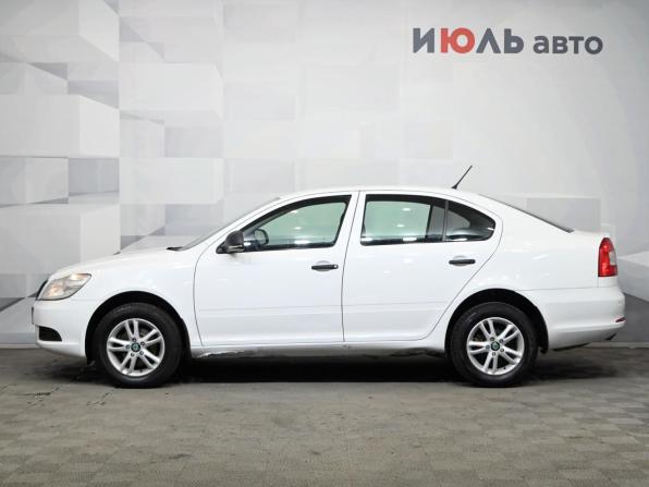 Skoda Octavia II (A5) Рестайлинг с пробегом 2012 года, цена 850 000 рублей, 212504 км, лифтбек, Автокод Объявления