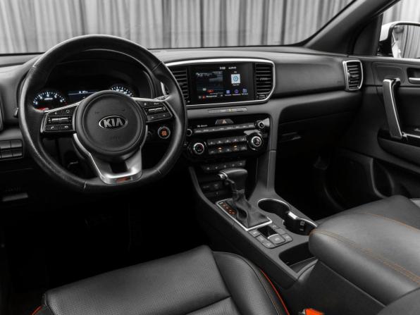 Kia Sportage IV Рестайлинг с пробегом 2019 года, цена 2 920 000 рублей, 64306 км, внедорожник, Автокод Объявления