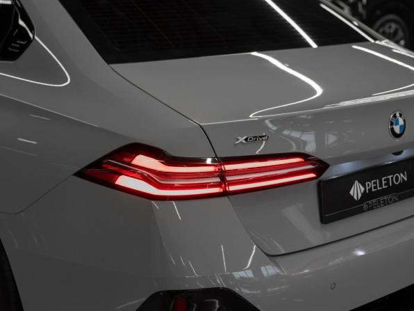 BMW 5 серии VIII (G60/G61/G68) с пробегом 2026 года, цена 10 100 000 рублей, 11 км, седан, Автокод Объявления