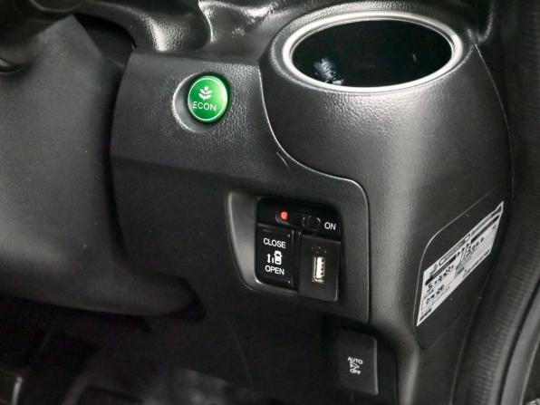 Honda N-BOX I с пробегом 2016 года, цена 890 000 рублей, 120280 км, минивэн, Автокод Объявления