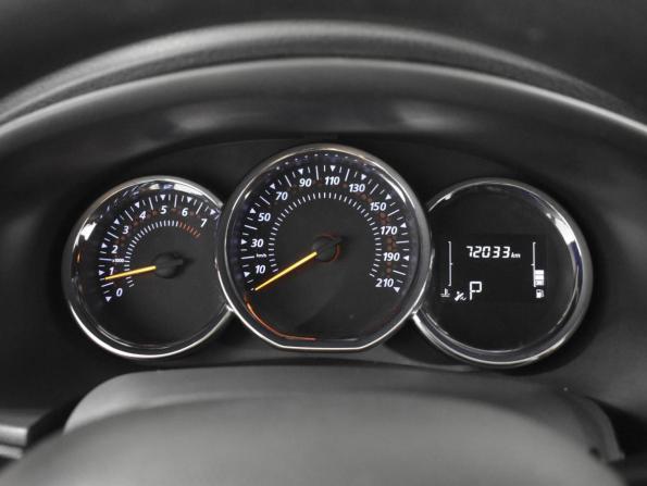 Renault Sandero II Рестайлинг с пробегом 2021 года, цена 1 229 100 рублей, 72033 км, хэтчбек, Автокод Объявления