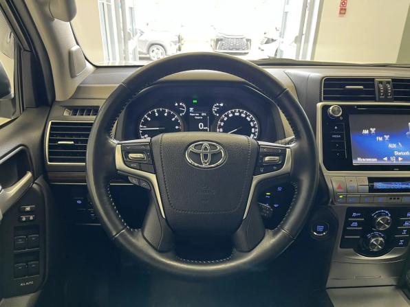 Toyota Land Cruiser Prado 150 Series Рестайлинг 2 с пробегом 2020 года, цена 7 000 000 рублей, 31745 км, внедорожник, Автокод Объявления
