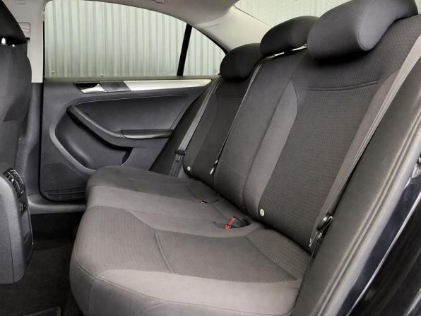 Volkswagen Jetta VI Рестайлинг с пробегом 2015 года, цена 1 287 000 рублей, 115685 км, седан, Автокод Объявления