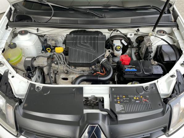Renault Sandero II с пробегом 2017 года, цена 787 000 рублей, 112300 км, хэтчбек, Автокод Объявления