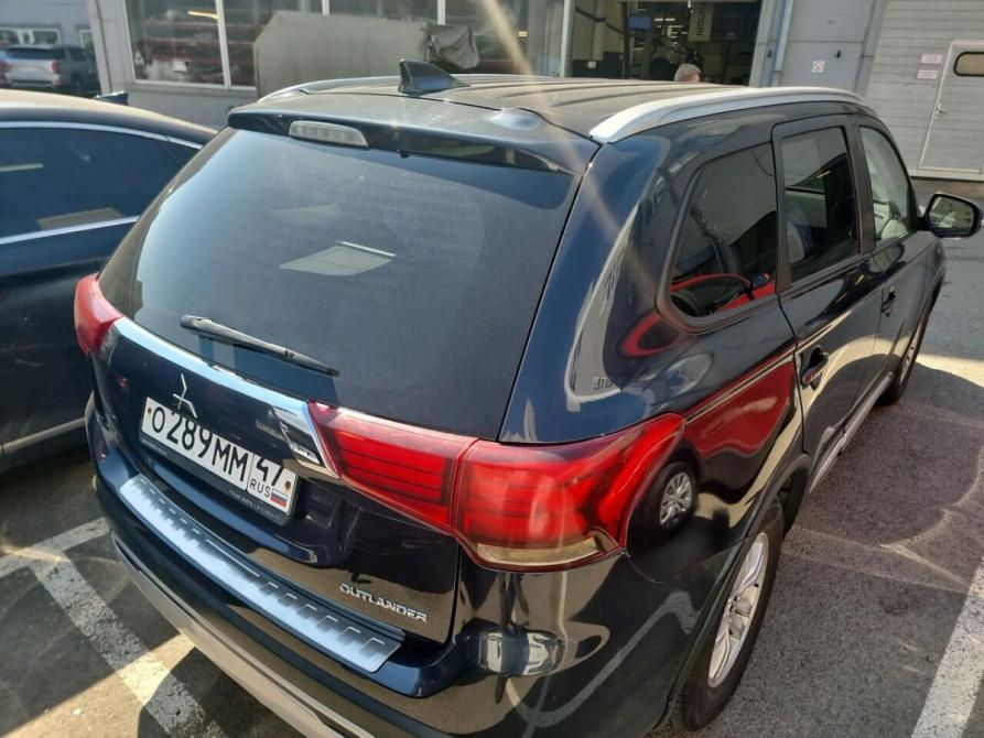 Mitsubishi Outlander III Рестайлинг 3 Санкт-Петербург  - изображение 5