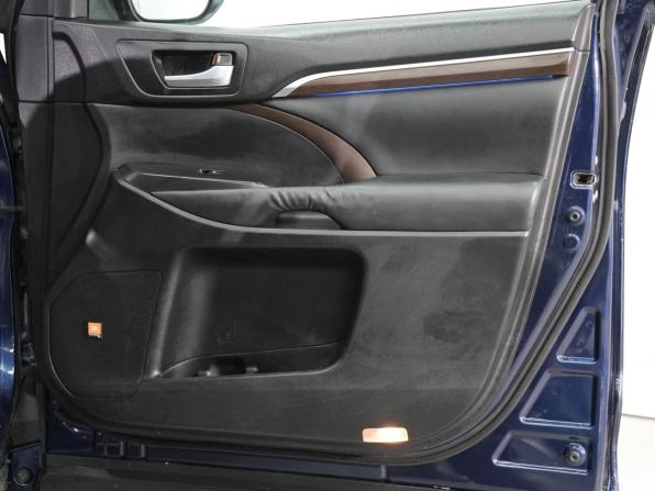 Toyota Highlander III (XU50) с пробегом 2014 года, цена 2 950 000 рублей, 146938 км, внедорожник, Автокод Объявления