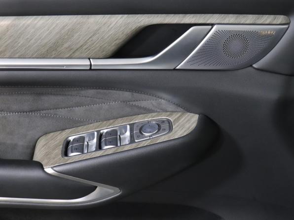 Tank 500 I с пробегом 2023 года, цена 4 550 000 рублей, 32920 км, внедорожник, Автокод Объявления