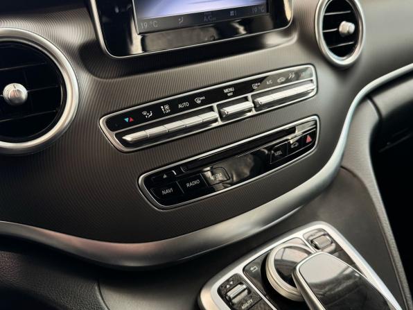 Mercedes-Benz V-Класс III (W447) с пробегом 2016 года, цена 4 200 000 рублей, 275205 км, минивэн, Автокод Объявления