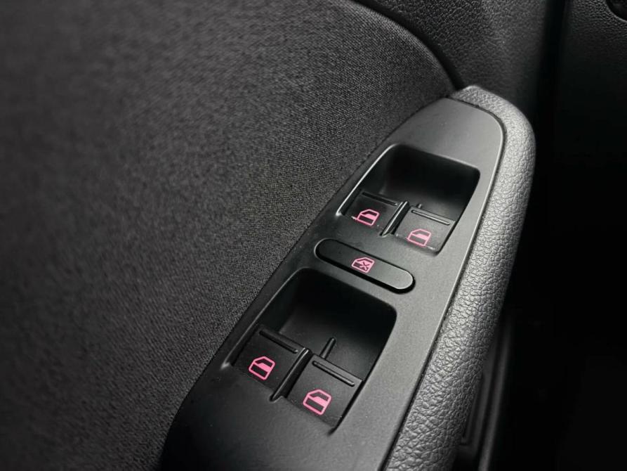 Volkswagen Jetta VI Псков  - изображение 18