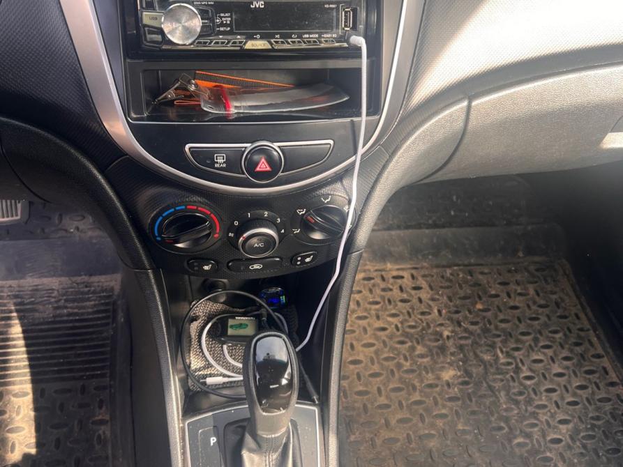 Hyundai Solaris I Рестайлинг Санкт-Петербург  - изображение 9