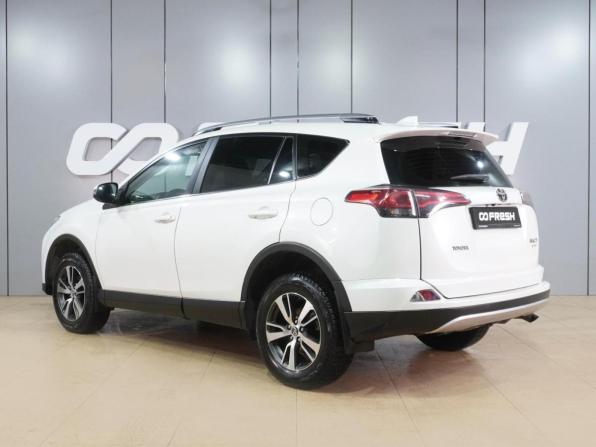 Toyota RAV4 IV (XA40) Рестайлинг с пробегом 2017 года, цена 2 409 000 рублей, 100748 км, внедорожник, Автокод Объявления