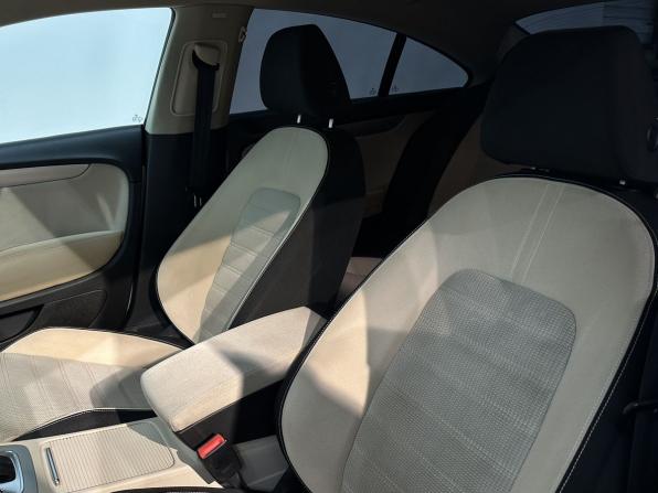 Volkswagen Passat CC I с пробегом 2010 года, цена 990 000 рублей, 217655 км, седан, Автокод Объявления