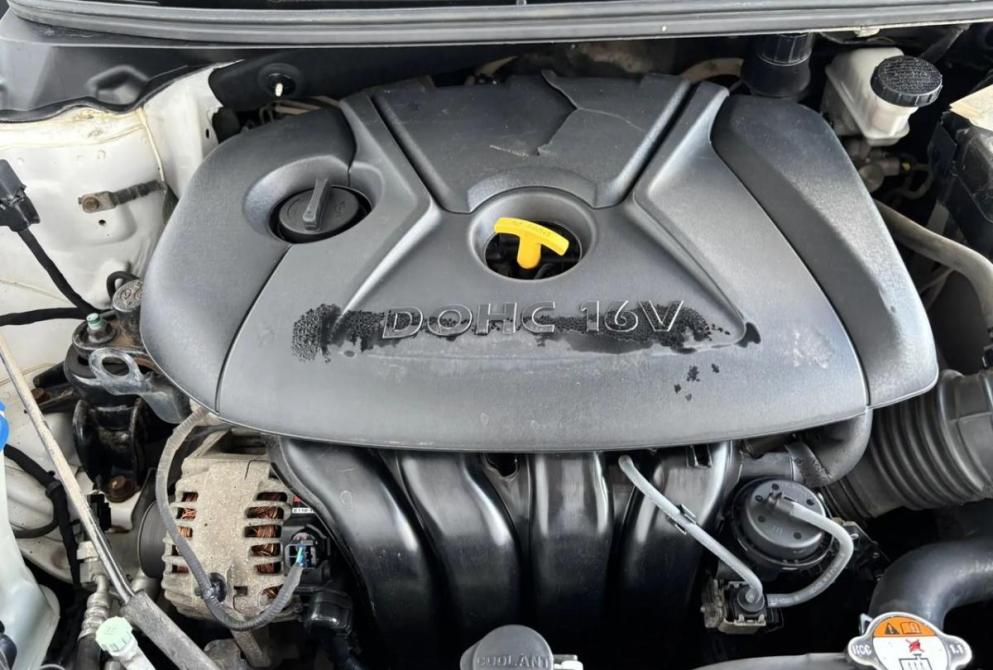 Hyundai Elantra V (MD) Киров  - изображение 10
