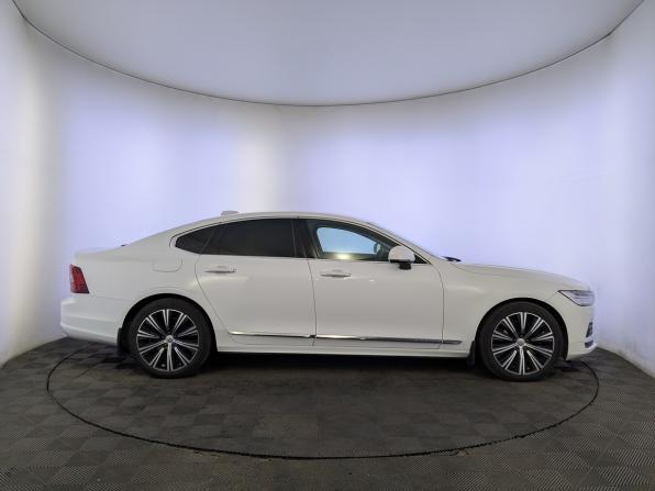 Volvo S90 II Рестайлинг с пробегом 2021 года, цена 3 695 000 рублей, 75437 км, седан, Автокод Объявления