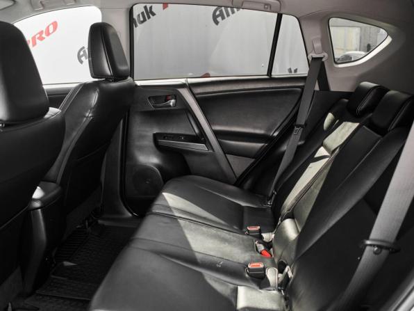 Toyota RAV4 IV (XA40) Рестайлинг с пробегом 2016 года, цена 2 600 000 рублей, 90390 км, внедорожник, Автокод Объявления