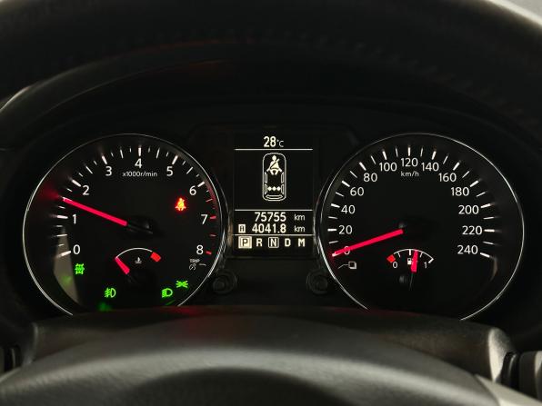 Nissan Qashqai I Рестайлинг с пробегом 2013 года, цена 1 340 000 рублей, 75752 км, внедорожник, Автокод Объявления
