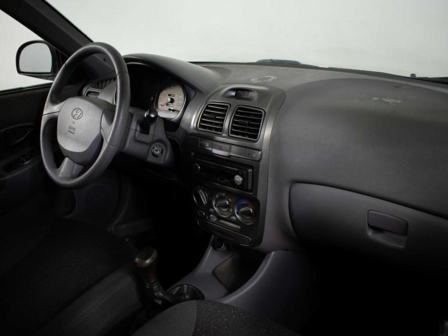 Hyundai Accent II Москва  - изображение 14