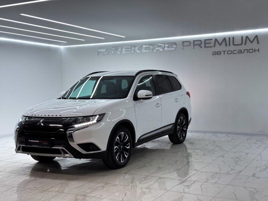 Mitsubishi Outlander III Рестайлинг 3 Уфа  - изображение 3