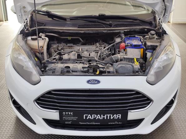 Ford Fiesta Mk6 Рестайлинг с пробегом 2015 года, цена 580 000 рублей, 195180 км, седан, Автокод Объявления