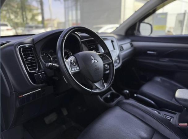 Mitsubishi Outlander III с пробегом 2013 года, цена 1 426 000 рублей, 183554 км, внедорожник, Автокод Объявления