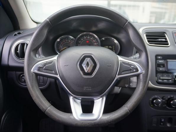 Renault Sandero II Рестайлинг с пробегом 2019 года, цена 990 000 рублей, 179618 км, хэтчбек, Автокод Объявления