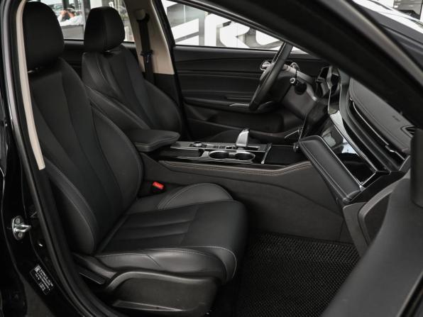 Omoda S5 с пробегом 2023 года, цена 1 559 000 рублей, 21681 км, седан, Автокод Объявления