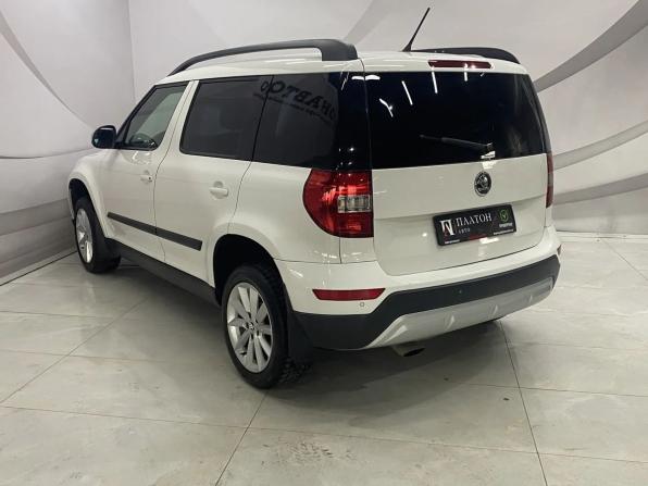 Skoda Yeti I Рестайлинг с пробегом 2015 года, цена 1 075 000 рублей, 90800 км, внедорожник, Автокод Объявления