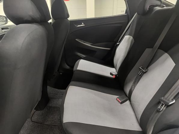 Hyundai Solaris I с пробегом 2013 года, цена 715 000 рублей, 150185 км, седан, Автокод Объявления