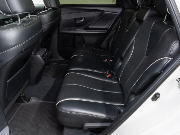 Toyota Venza I Рестайлинг с пробегом 2013 года, цена 1 999 000 рублей, 136893 км, внедорожник, Автокод Объявления