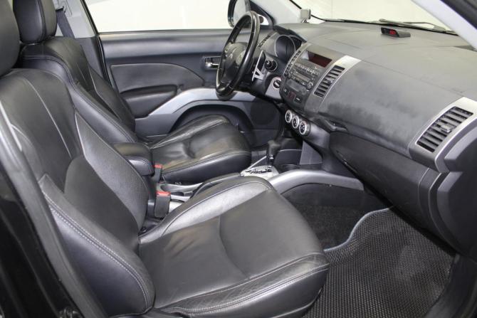 Mitsubishi Outlander II с пробегом 2008 года, цена 999 000 рублей, 281173 км, внедорожник, Автокод Объявления