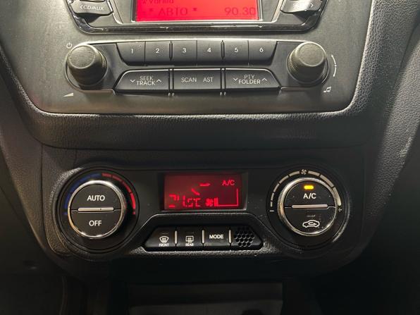 Kia Rio III с пробегом 2013 года, цена 497 000 рублей, 308962 км, седан, Автокод Объявления