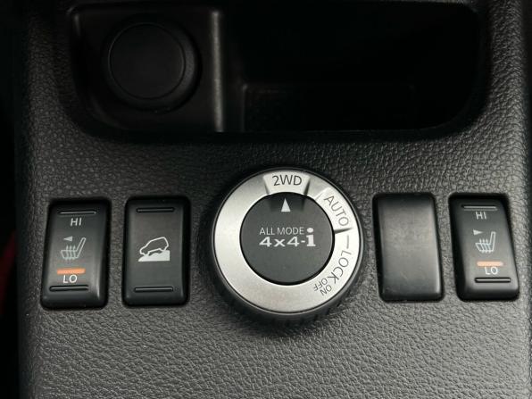 Nissan X-Trail II Рестайлинг с пробегом 2012 года, цена 1 120 000 рублей, 258980 км, внедорожник, Автокод Объявления