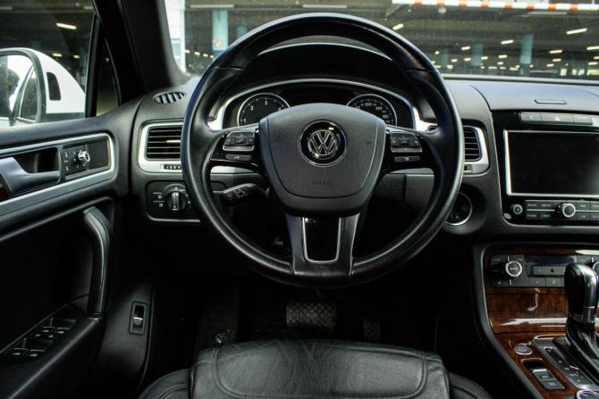 Volkswagen Touareg II с пробегом 2013 года, цена 2 099 000 рублей, 199352 км, внедорожник, Автокод Объявления