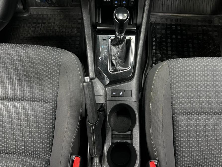 Toyota Corolla XI (E160 E170 E180) Рестайлинг 1 Казань  - изображение 16