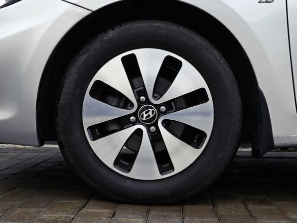 Hyundai Solaris I с пробегом 2012 года, цена 745 000 рублей, 179312 км, седан, Автокод Объявления