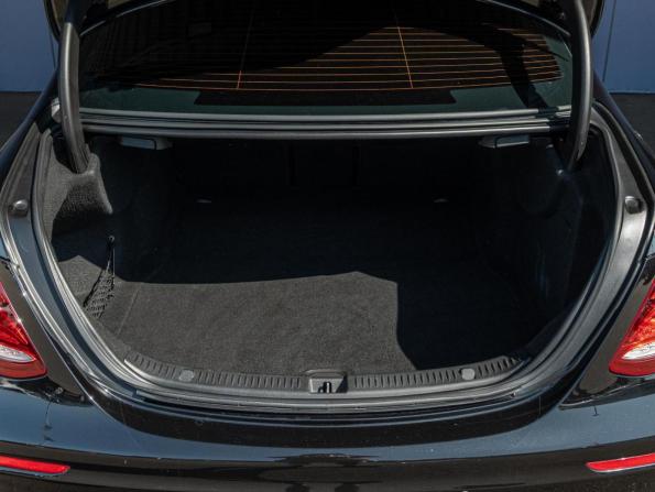 Mercedes-Benz E-Класс V (W213 S213 C238) с пробегом 2016 года, цена 2 800 000 рублей, 220417 км, седан, Автокод Объявления