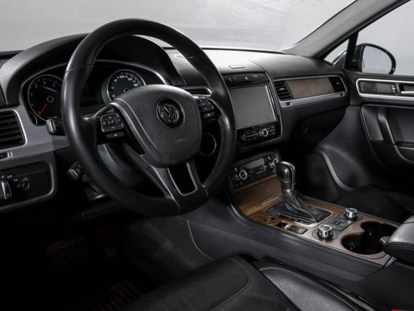 Volkswagen Touareg II с пробегом 2013 года, цена 1 930 000 рублей, 202514 км, внедорожник, Автокод Объявления