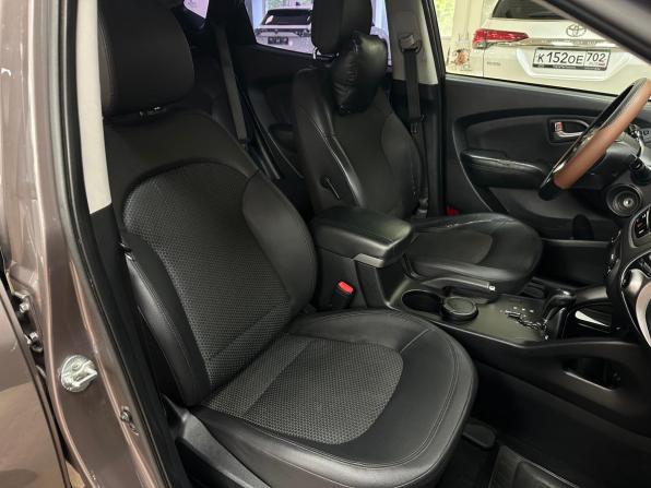Hyundai ix35 I с пробегом 2011 года, цена 1 200 000 рублей, 200136 км, внедорожник, Автокод Объявления