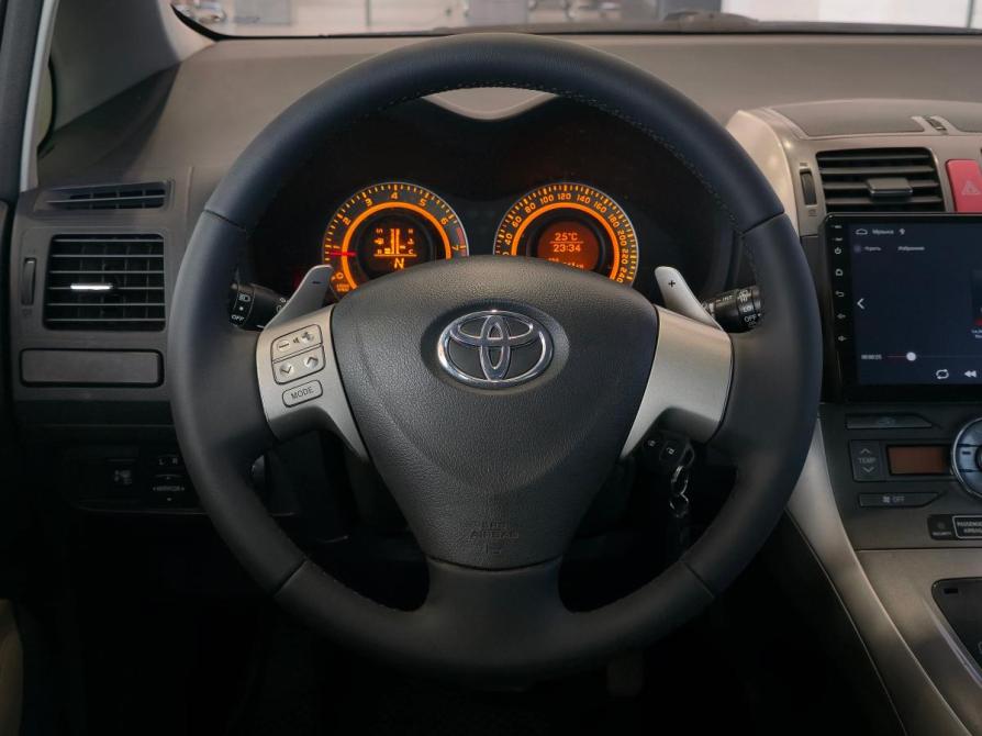Toyota Auris I Таганрог  - изображение 15