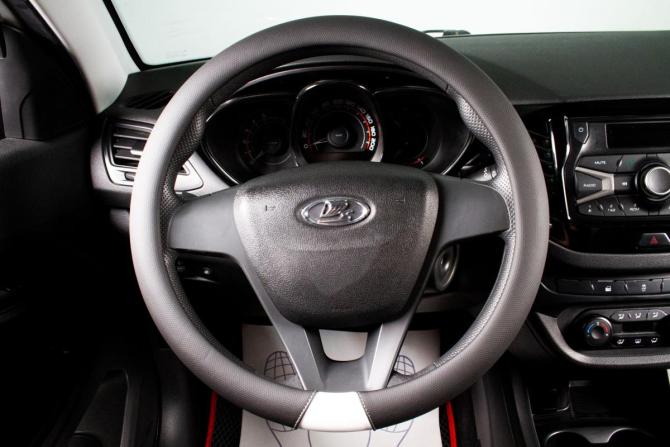 Lada (ВАЗ) Vesta I с пробегом 2018 года, цена 849 000 рублей, 128000 км, седан, Автокод Объявления