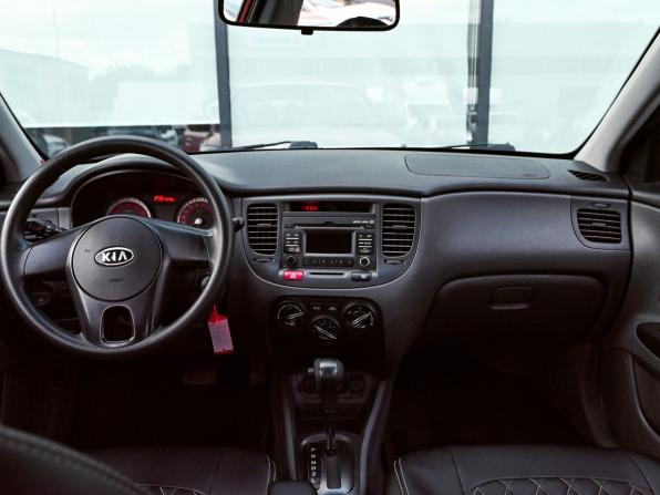Kia Rio II Рестайлинг с пробегом 2011 года, цена 649 000 рублей, 257335 км, седан, Автокод Объявления